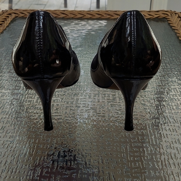 Ellen Tracy, Black peep toe heels, size 9 - Picture 4 of 8